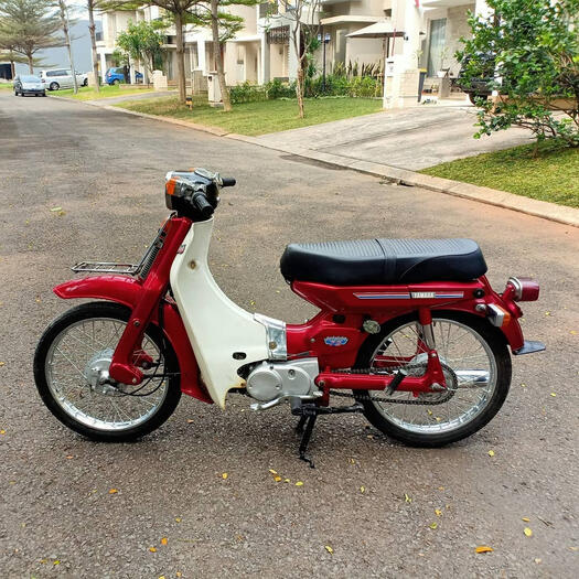 Yamaha v75 Restored by Guus Motorworks