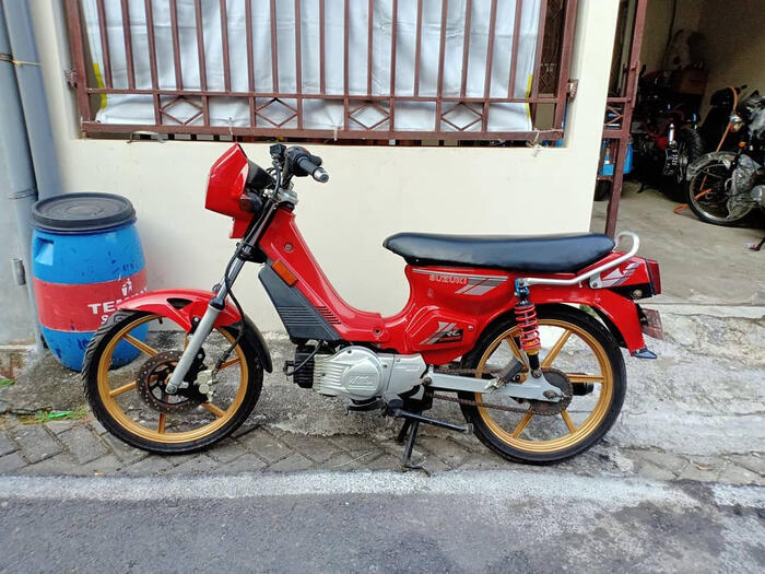 Suzuki RC Sprinter Restored by Guus Motorworks